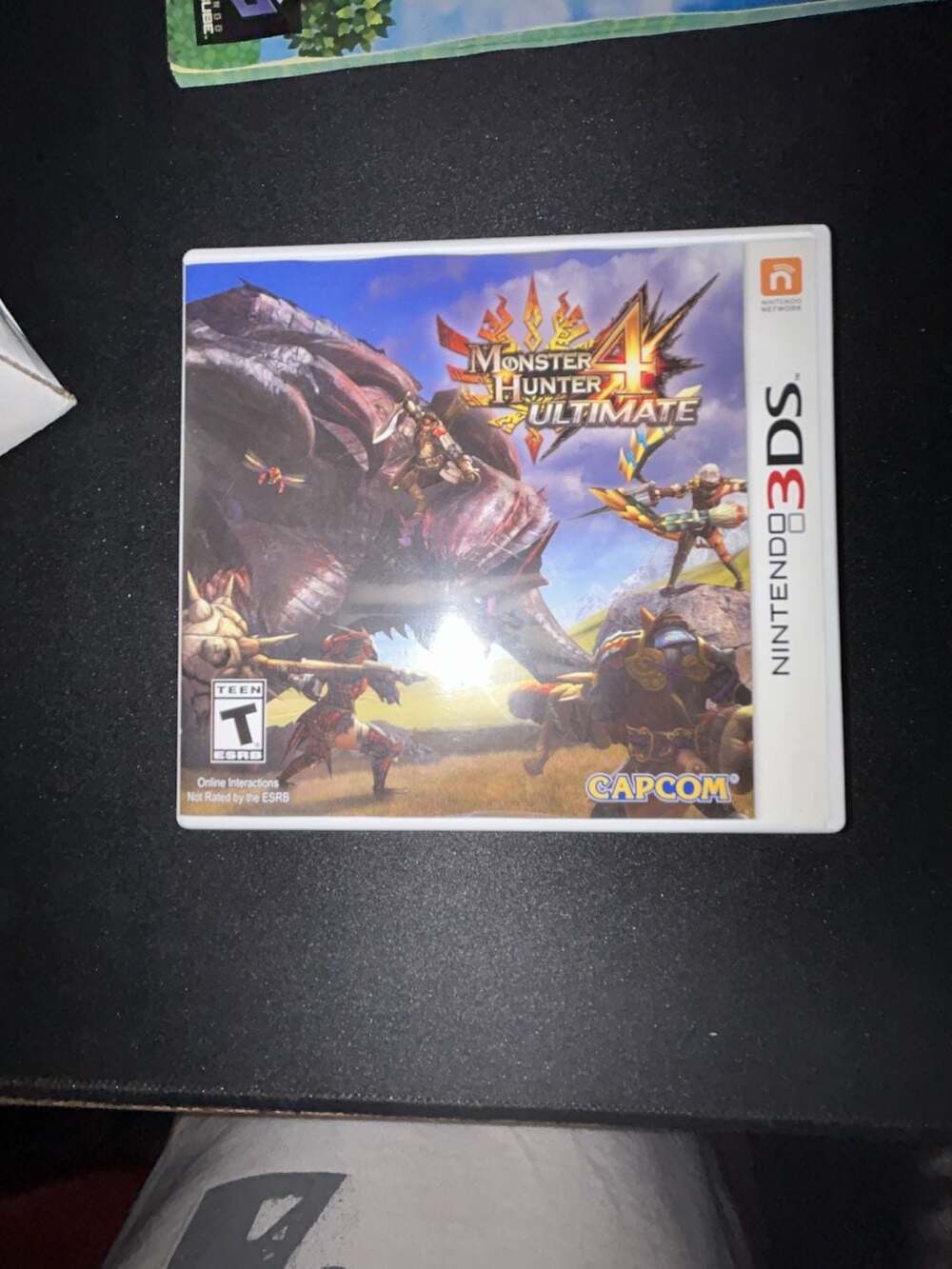 Monster Hunter 4 Ultimate Nintendo 3DS Complete in Box